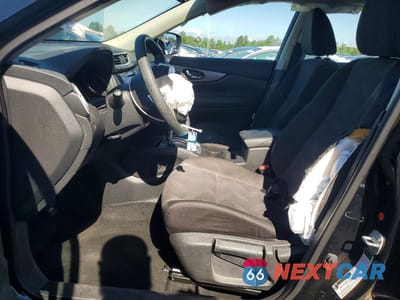 Zdjęcie 7 z 13 samochodu: 2016 NISSAN ROGUE S VIN:KNMAT2MT0GP621624 - miniatura