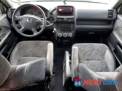 Zdjęcie 8 z 13 samochodu: 2004 HONDA CR-V VIN:JHLRD78894C036355 - miniatura
