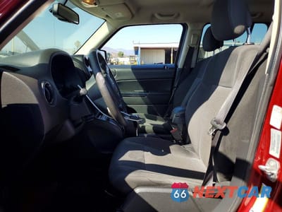 Zdjęcie 7 z 13 samochodu: 2016 JEEP PATRIOT SPORT VIN:1C4NJPBA4GD811515 - miniatura