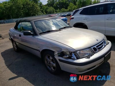 Czwarte zdjęcie samochodu z boku: 1999 SAAB 9-3 SE VIN:YS3DF75P1X7021982 - miniatura
