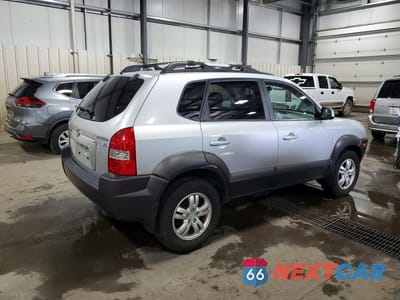 Trzecie zdjęcie samochodu z tyłu: 2007 HYUNDAI TUCSON SE VIN:KM8JN72D87U671509 - miniatura