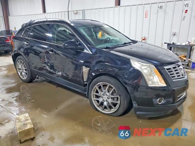 Czwarte zdjęcie samochodu z boku: 2014 CADILLAC SRX PERFORMANCE COLLECTION VIN:3GYFNFE32ES582209 - miniatura