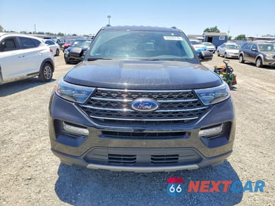 Piąte zdjęcie samochodu w środku: 2023 FORD EXPLORER XLT VIN:1FMSK7DH9PGA24760 - miniatura