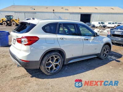 Trzecie zdjęcie samochodu z tyłu: 2017 BMW X1 XDRIVE28I VIN:WBXHT3C31H5F71132 - miniatura