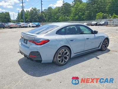 Trzecie zdjęcie samochodu z tyłu: 2024 BMW M440XI GRAN COUPE VIN:WBA13AW04RFR22612 - miniatura
