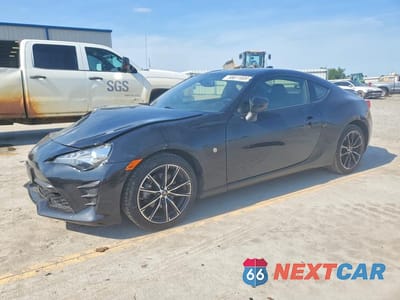 2020 TOYOTA 86 JF1ZNAA12L9751340 - główne zdjęcie licytacji z USA - miniatura