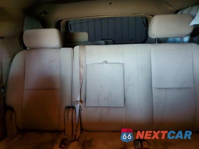 Zdjęcie 10 z 13 samochodu: 2010 CHEVROLET TAHOE C1500 LS VIN:1GNMCAE3XAR168802 - miniatura