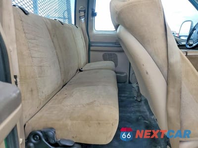 Zdjęcie 10 z 12 samochodu: 2002 FORD F350 SUPER DUTY VIN:1FDWX36F52EC33991 - miniatura