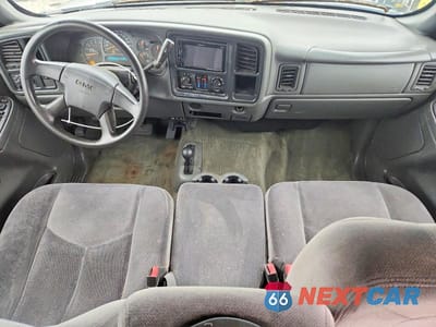 Zdjęcie 8 z 12 samochodu: 2006 GMC NEW SIERRA K1500 VIN:2GTEK13V361289207 - miniatura