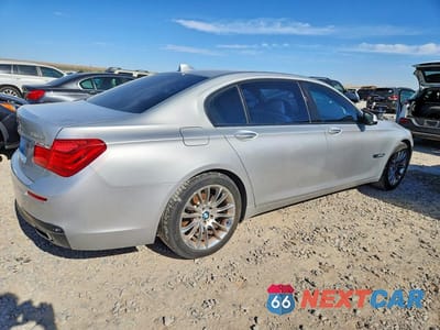 Trzecie zdjęcie samochodu z tyłu: 2012 BMW 740 LI VIN:WBAKB4C5XCC575384 - miniatura
