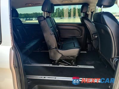 Zdjęcie 11 z 13 samochodu: 2016 MERCEDES-BENZ METRIS VIN:WD4PG2EE7G3130852 - miniatura