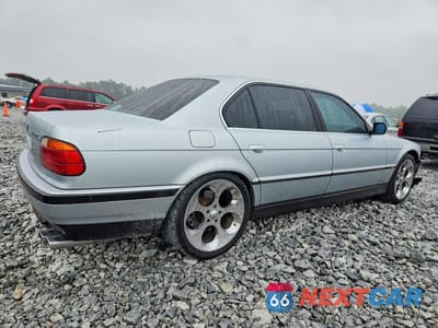Trzecie zdjęcie samochodu z tyłu: 1998 BMW 740 IL VIN:WBAGJ832XWDM16451 - miniatura