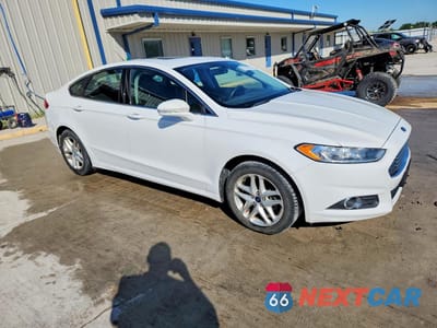 Czwarte zdjęcie samochodu z boku: 2013 FORD FUSION SE VIN:3FA6P0HR4DR183925 - miniatura