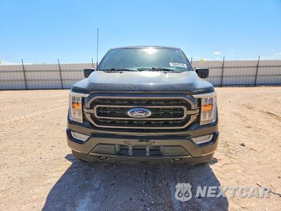 Piąte zdjęcie samochodu w środku: 2023 FORD F150 SUPERCREW VIN:1FTFW1ED1PFC74566 - miniatura