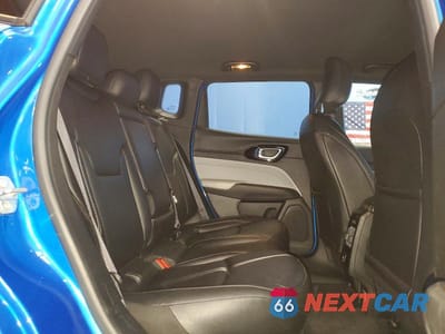 Zdjęcie 11 z 13 samochodu: 2025 JEEP COMPASS LIMITED VIN:3C4NJDCN1ST510641 - miniatura