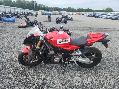 Trzecie zdjęcie samochodu z tyłu: 2016 BMW S 1000 RR VIN:WB10D2108GZ355385 - miniatura