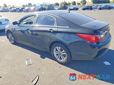 Drugie zdjęcie samochodu z przodu: 2013 HYUNDAI SONATA GLS VIN:5NPEB4AC1DH792491 - miniatura