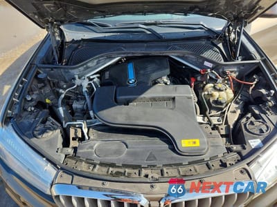 Zdjęcie 11 z 12 samochodu: 2017 BMW X5 XDR40E VIN:5UXKT0C30H0S81684 - miniatura