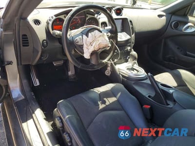 Zdjęcie 8 z 12 samochodu: 2018 NISSAN 370Z TOURING VIN:JN1AZ4EH9JM571015 - miniatura