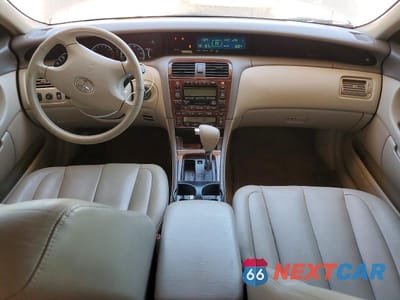 Zdjęcie 8 z 12 samochodu: 2002 TOYOTA AVALON XLS VIN:4T1BF28BX2U242049 - miniatura