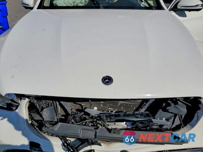 Zdjęcie 12 z 14 samochodu: 2022 MERCEDES-BENZ GLC 300 4MATIC VIN:W1N0G8EBXNV337637 - miniatura