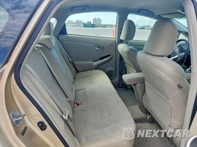 Zdjęcie 10 z 13 samochodu: 2010 TOYOTA PRIUS II VIN:JTDKN3DU1A0227367 - miniatura