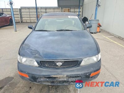 Piąte zdjęcie samochodu w środku: 1996 NISSAN MAXIMA GXE VIN:JN1CA21D9TT159077 - miniatura