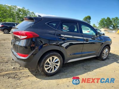 Trzecie zdjęcie samochodu z tyłu: 2017 HYUNDAI TUCSON SE PLUS VIN:KM8J33A47HU508173 - miniatura