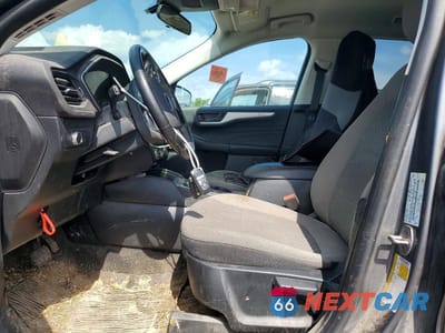 Zdjęcie 7 z 13 samochodu: 2022 FORD ESCAPE SE VIN:1FMCU9G60NUA38162 - miniatura
