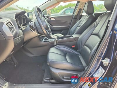 Zdjęcie 7 z 12 samochodu: 2017 MAZDA 3 TOURING VIN:3MZBN1L37HM145385 - miniatura