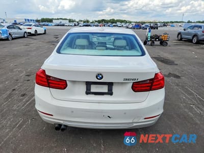 Zdjęcie 6 z 12 samochodu: 2012 BMW 328 I VIN:WBA3A5C59CF341457 - miniatura