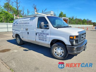 Czwarte zdjęcie samochodu z boku: 2014 FORD ECONOLINE E250 VAN VIN:1FTNE2EW7EDA49499 - miniatura
