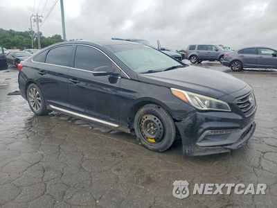 Czwarte zdjęcie samochodu z boku: 2015 HYUNDAI SONATA SPORT VIN:5NPE34AF5FH021395 - miniatura
