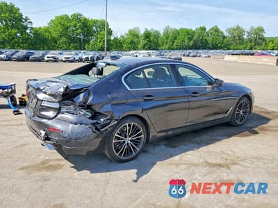 Trzecie zdjęcie samochodu z tyłu: 2022 BMW 540 XI VIN:WBA73BJ0XNWX59594 - miniatura
