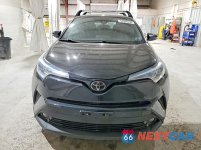 Piąte zdjęcie samochodu w środku: 2018 TOYOTA C-HR XLE PREMIUM VIN:NMTKHMBX8JR050225 - miniatura