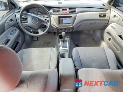 Zdjęcie 8 z 12 samochodu: 2004 MITSUBISHI LANCER ES VIN:JA3AJ26E64U016667 - miniatura
