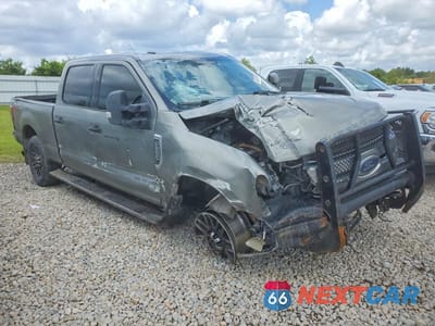 Czwarte zdjęcie samochodu z boku: 2019 FORD F250 SUPER DUTY VIN:1FT7W2BT5KEF69173 - miniatura