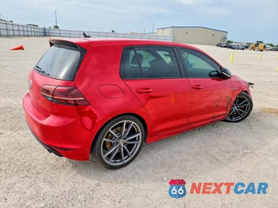 Trzecie zdjęcie samochodu z tyłu: 2017 VOLKSWAGEN GOLF R VIN:WVWVF7AU1HW124835 - miniatura