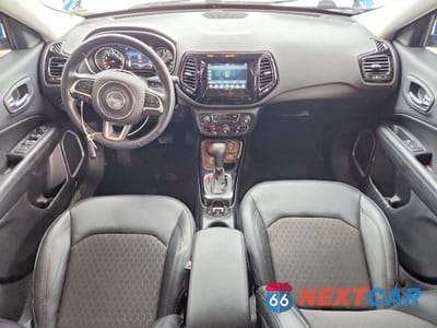 Zdjęcie 8 z 12 samochodu: 2021 JEEP COMPASS LATITUDE VIN:3C4NJDBB2MT570048 - miniatura