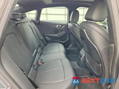 Zdjęcie 10 z 13 samochodu: 2024 BMW 228XI VIN:WBA73AK09R7R13009 - miniatura