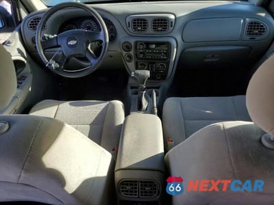 Zdjęcie 8 z 13 samochodu: 2006 CHEVROLET TRAILBLAZER LS VIN:1GNDT13S862343168 - miniatura