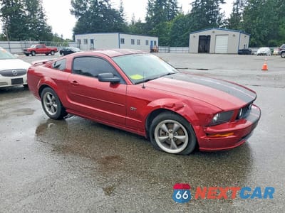 Czwarte zdjęcie samochodu z boku: 2006 FORD MUSTANG GT VIN:1ZVHT82H765198595 - miniatura