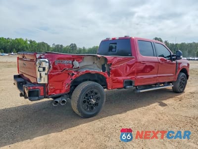 Trzecie zdjęcie samochodu z tyłu: 2025 FORD F350 SUPER DUTY VIN:1FT8W3BT0SEC45882 - miniatura