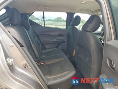 Zdjęcie 10 z 12 samochodu: 2020 NISSAN KICKS S VIN:3N1CP5BV8LL485710 - miniatura