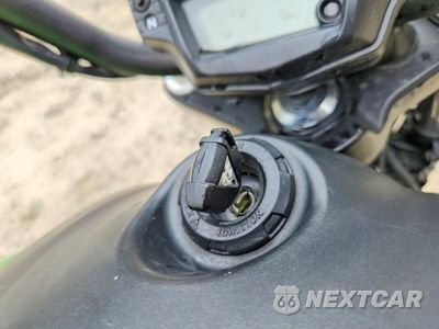 Zdjęcie 8 z 9 samochodu: 2015 KAWASAKI EN650 A VIN:JKAENEA18FDA01441 - miniatura