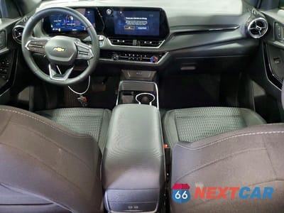 Zdjęcie 8 z 13 samochodu: 2025 CHEVROLET EQUINOX LT VIN:3GNAXHEGXSL315809 - miniatura