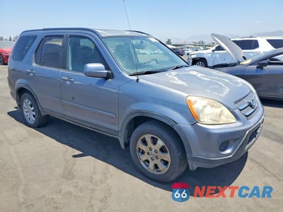Czwarte zdjęcie samochodu z boku: 2005 HONDA CR-V SE VIN:JHLRD78915C022525 - miniatura