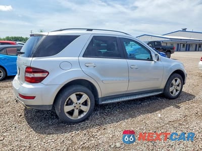 Trzecie zdjęcie samochodu z tyłu: 2009 MERCEDES-BENZ ML 350 VIN:4JGBB86E19A478077 - miniatura