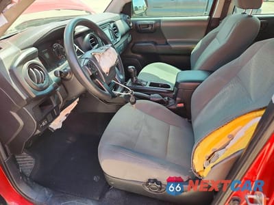 Zdjęcie 7 z 12 samochodu: 2017 TOYOTA TACOMA SR VIN:5TFAX5GN6HX100038 - miniatura