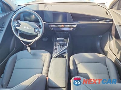 Zdjęcie 8 z 13 samochodu: 2026 KIA NIRO LX VIN:KNDCP3LE2T5344065 - miniatura